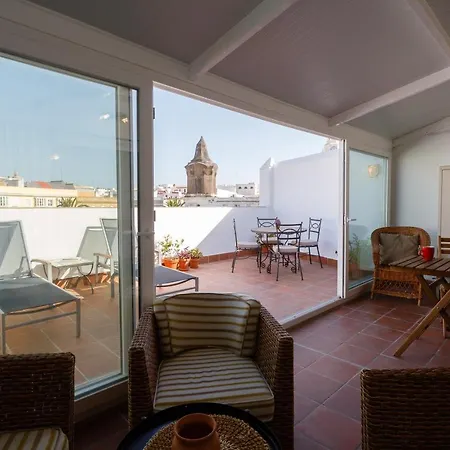 Atico-solarium Hall By Cadiz4rentals