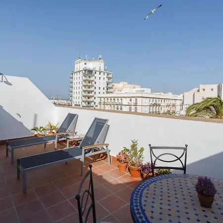 Atico-solarium Hall By Cadiz4rentals