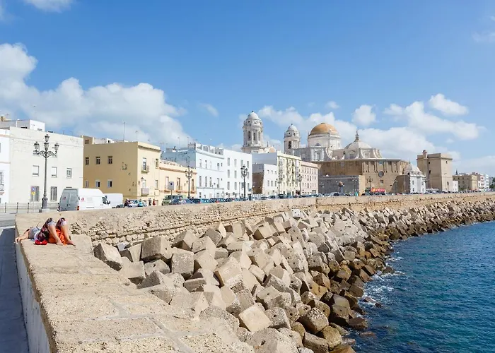 Atico-solarium Hall By Cadiz4rentals Lägenhet *